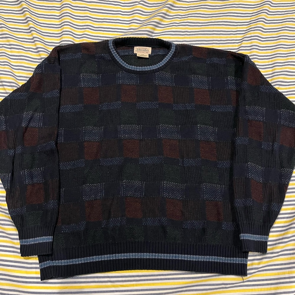 St. John’s Bay Vintage Men’s Sweater Size Large Textured Multicolored Pattern